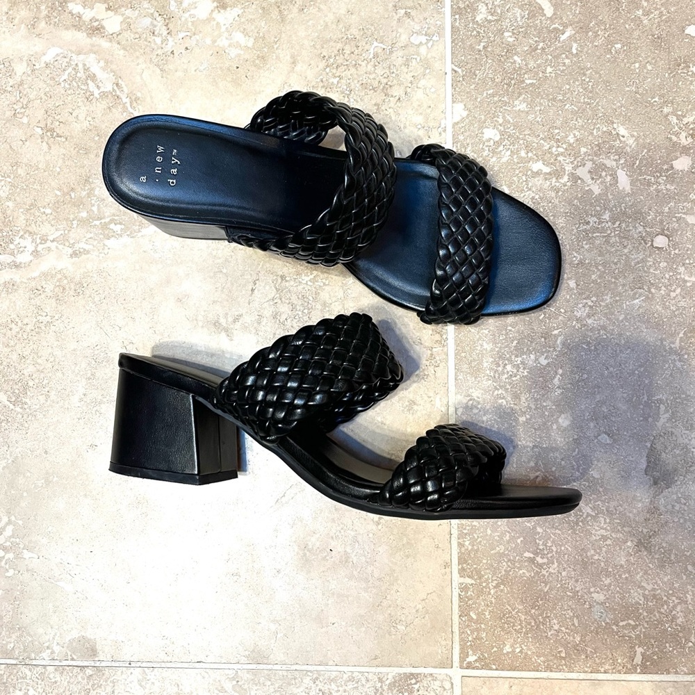 A New Day Fiona Heels Black Woven Strappy Sandals size 8.5
